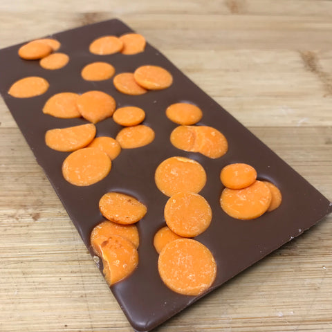 Deluxe Milk Chocolate with Orange flavoured Chocolate Drops